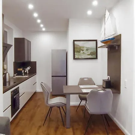 Appartamento Moderne Direkt Am Kanal / Neubau Emden