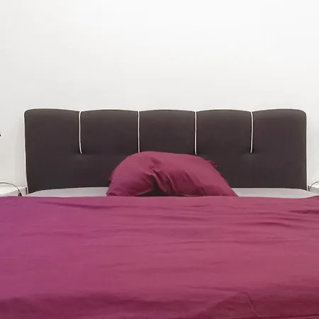 Moderne Direkt Am Kanal / Neubau