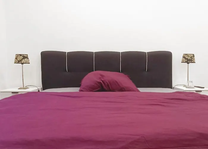 Moderne Direkt Am Kanal / Neubau